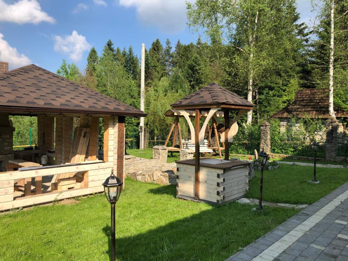 Апартаменти Олівія Skhidnytsia Exterior foto